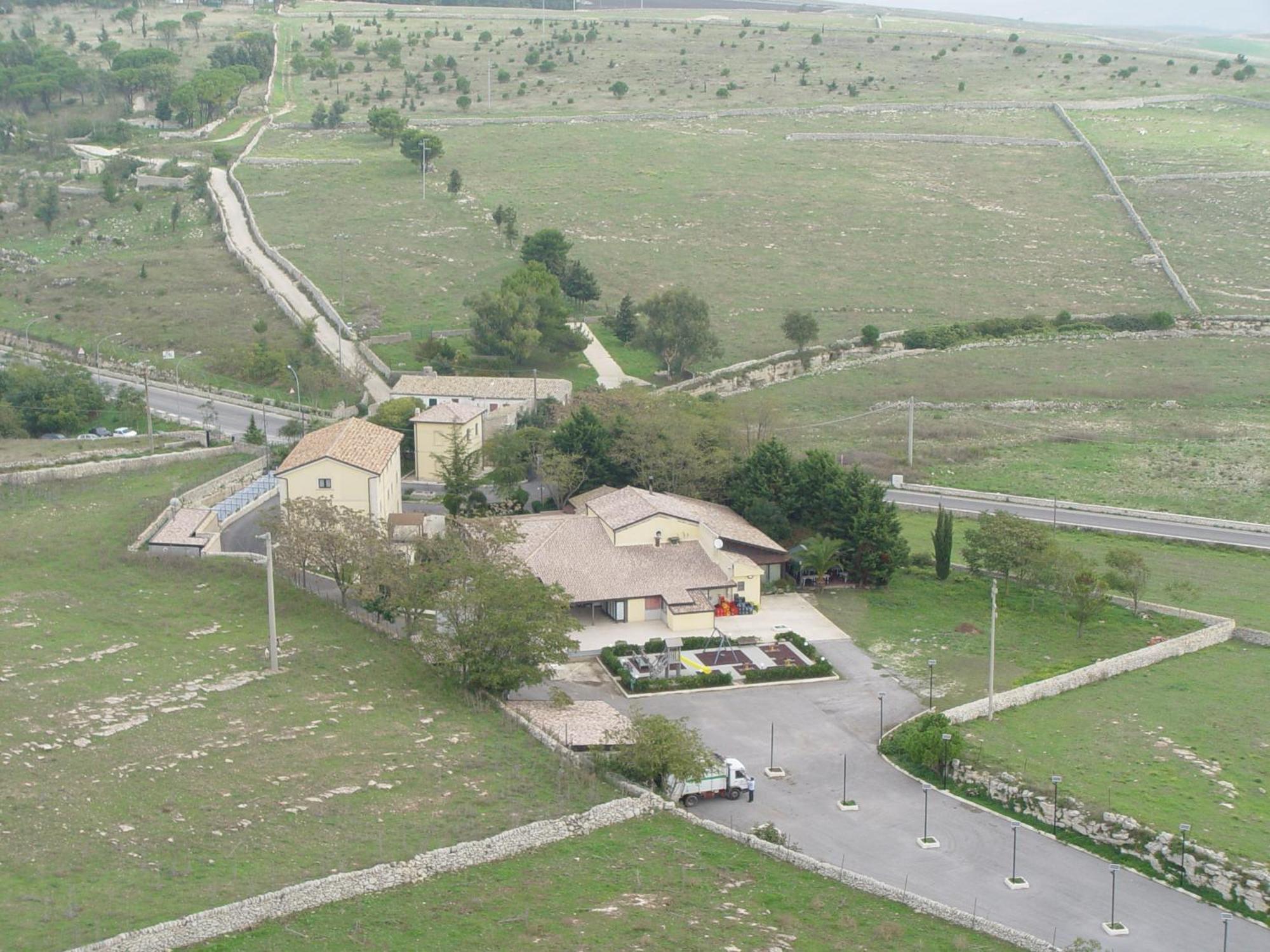 מלון קיארמונטה גולפי Antica Stazione מראה חיצוני תמונה